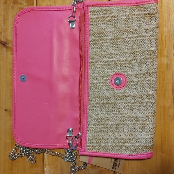 NWT Ardene Straw & Hot Pink Bag - Picture 5 of 11